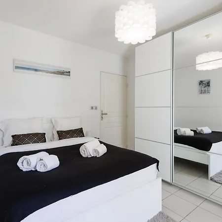 Maria Yourhosthelper Apartamento Cannes